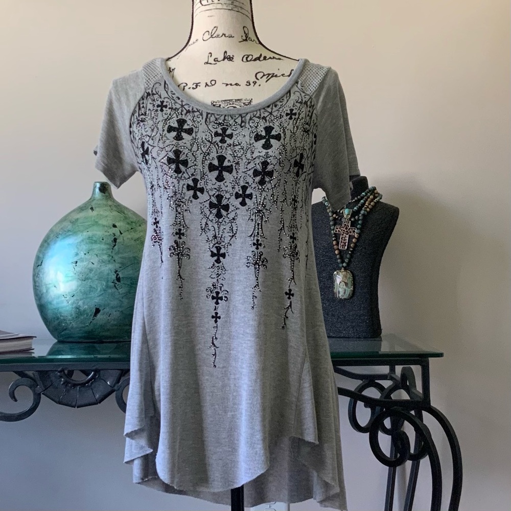 Vocal U.S.A Embellished Tunic Top